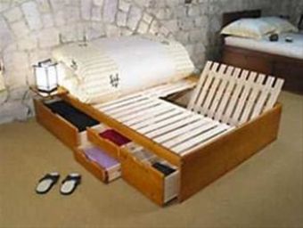 деревянная кровать Ореал